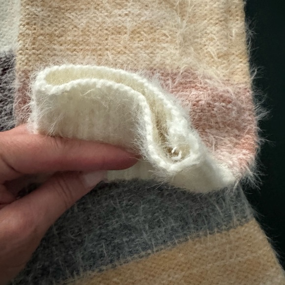 Super soft and cozy long striped sweater - Picture 2 of 9